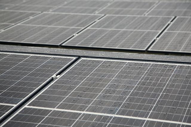 Doplácení na fotovoltaiku: Kolik se vyplatí?