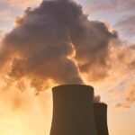 Jaderná vs. tepelná elektrárna: Klíčové rozdíly