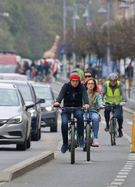 PRE nabíjení elektromobilů: Nové stanice pro ekologickou jízdu