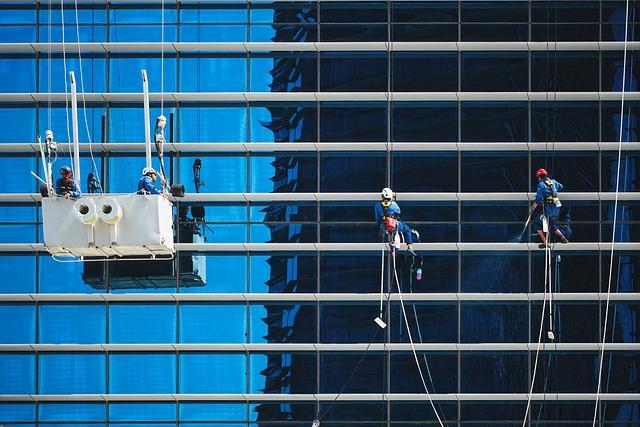 Jaké jsou typické náklady spojené s údržbou fotovoltaického systému?
