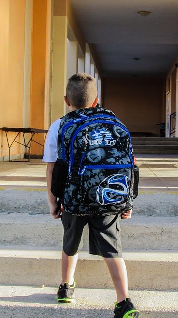 Základní kroky pro minimalizaci šatníku a maximalizaci stylu